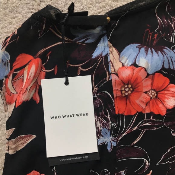 Floral print blouse - Picture 3 of 5